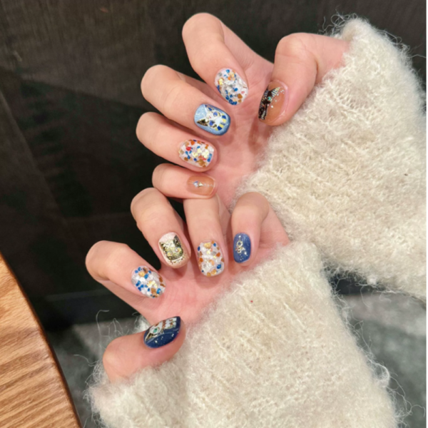 Royal Jewel Nails