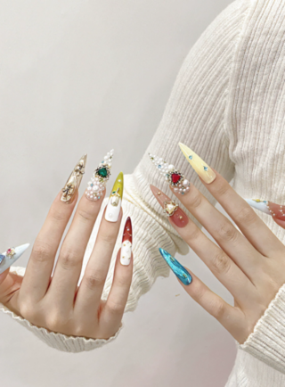 Royal Jewel Nails