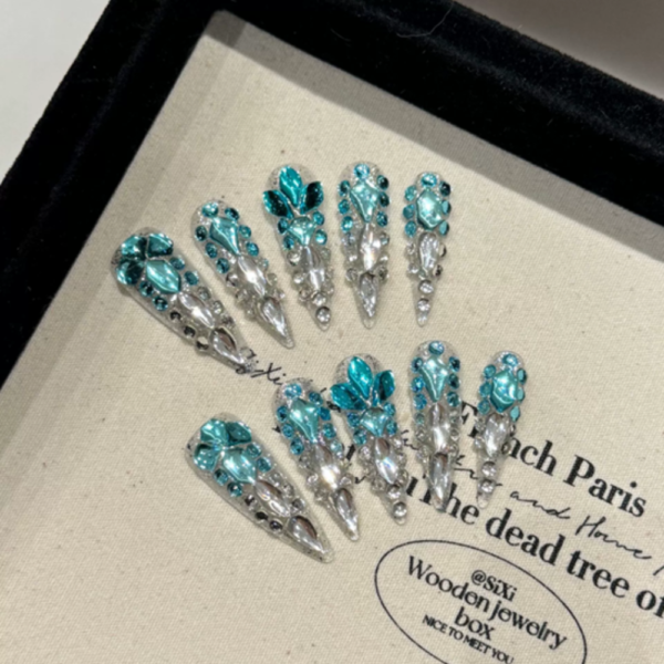 Royal Jewel Nails