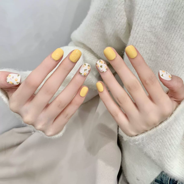 Royal Jewel Nails