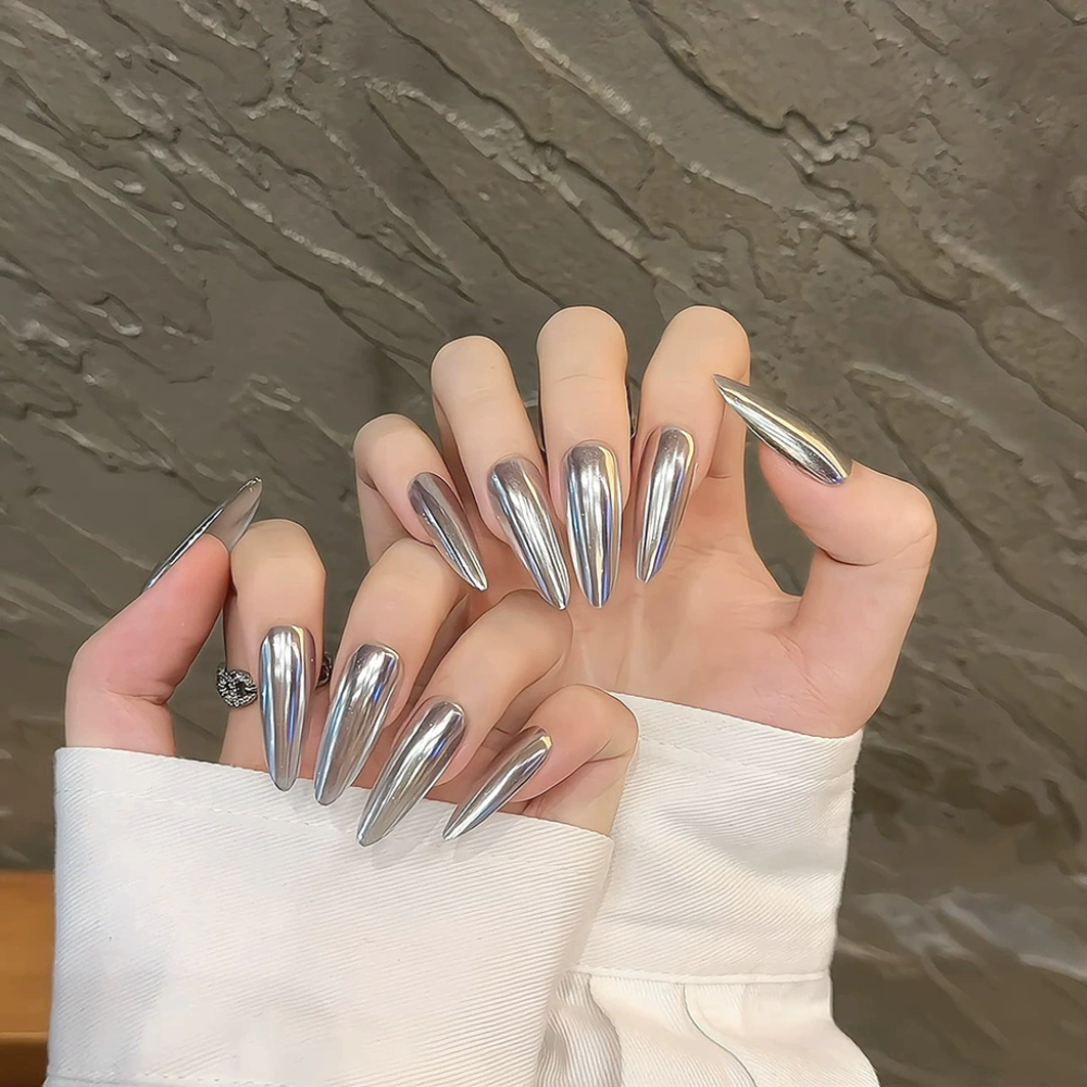Royal Jewel Nails