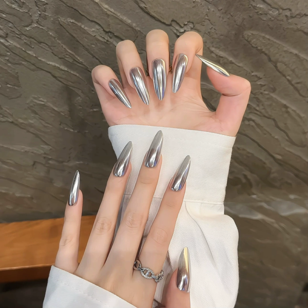 Royal Jewel Nails