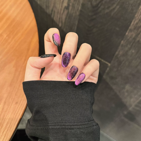 Royal Jewel Nails