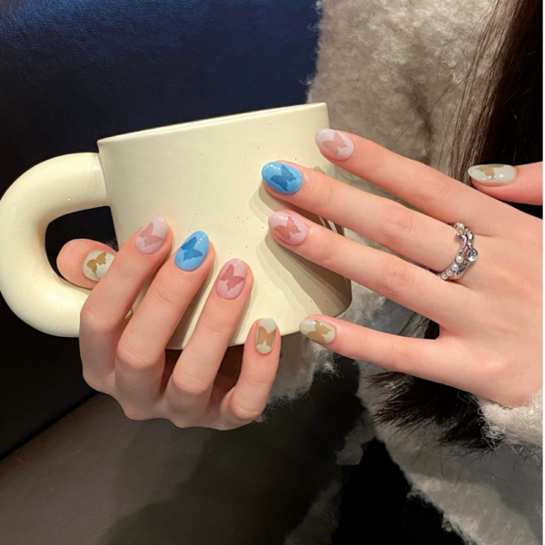 Royal Jewel Nails