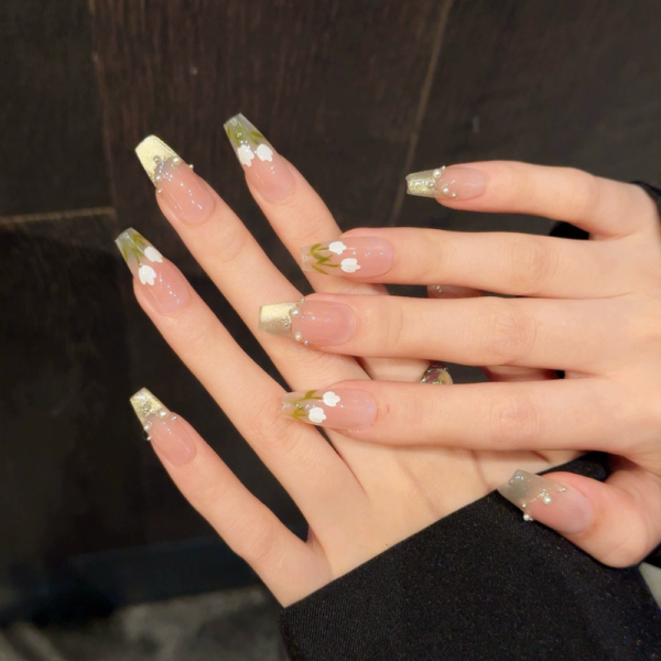 Royal Jewel Nails
