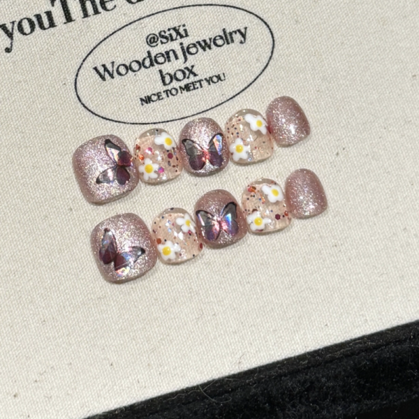 Royal Jewel Nails